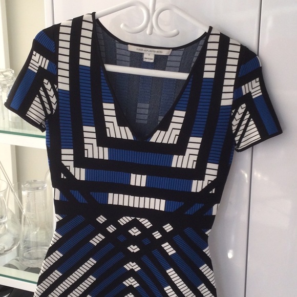 DVF bandage style dress - Picture 2 of 7